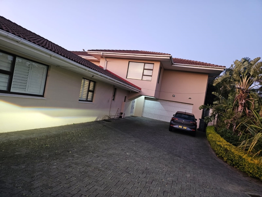 5 Bedroom Property for Sale in Gonubie North Eastern Cape